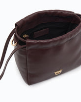 Borsa secchiello a spalla in nappa con doppia tracolla - Rosso Scuro | Pinko