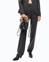 Borsa secchiello a spalla in nappa con doppia tracolla - Multicolor Nero-Marrone | Pinko