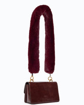 Sac à bandoulière Mini Love Bag One Light en cuir brillant à double bandoulière - Rouge foncé | Pinko