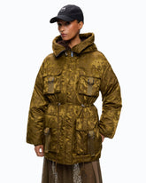 Piumino in raso tecnico camouflage