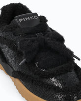 Sneakers en cuir avec détails en fourrure synthétique - Noir | Pinko