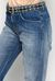 Boyfriend jeans in stiff denim